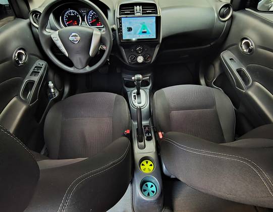 NISSAN VERSA 1.6 16V FLEXSTART SV 4P XTRONIC NISSAN VERSA 1.6 16V FLEXSTART SV 4P XTRONIC